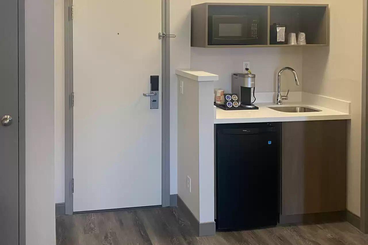 Comfort Suites Лондон Екстериор снимка