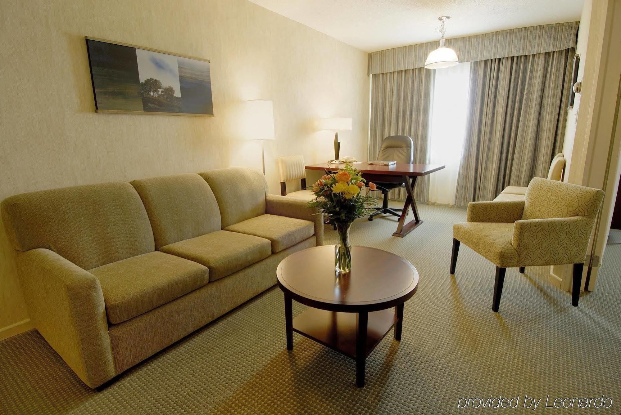 Comfort Suites Лондон Стая снимка